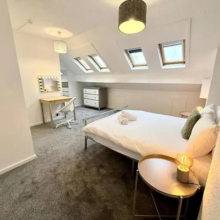 Holiday home Toronto House 6 Bedroom Long *